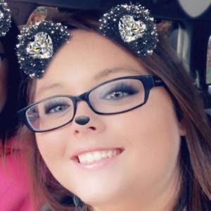 Meet your Posher, Hailey